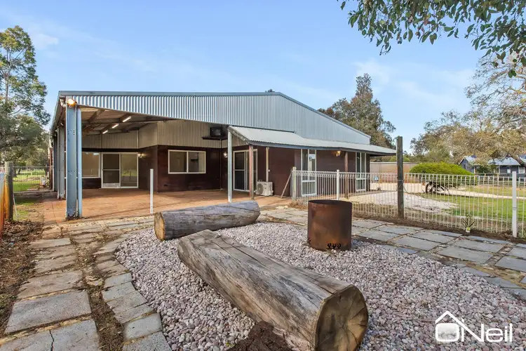 104A Cavanagh Close