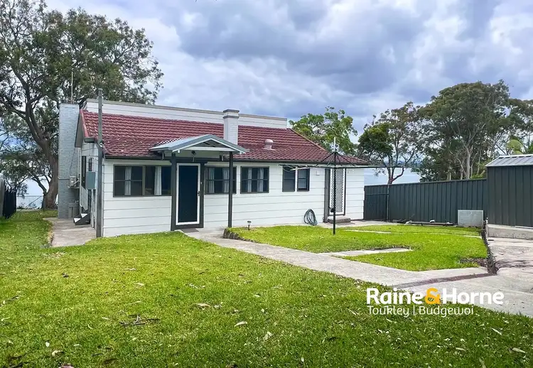 148 Buff Point Avenue, Buff Point NSW 2262