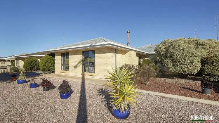 8 Pfitzner Street, Tumby Bay SA 5605
