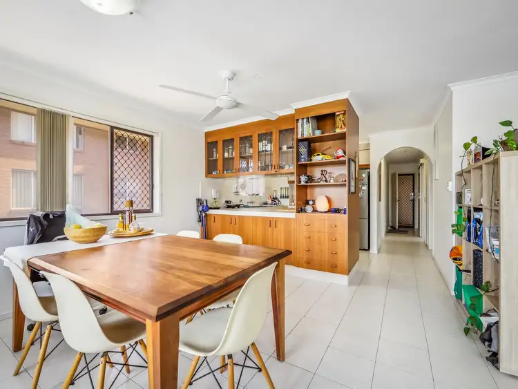 Fourth view of Homely apartment listing, 3/41 Chelsea Avenue, Broadbeach QLD 4218