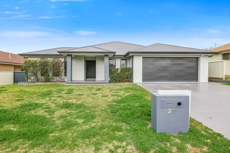 20 Kalinda Place, Tamworth NSW 2340