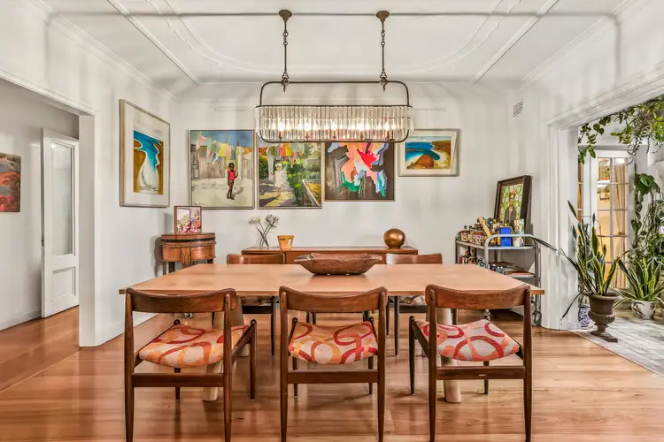 1 Gladswood Gardens