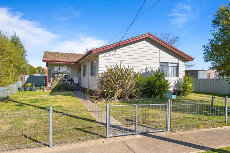 6 Timmins Street