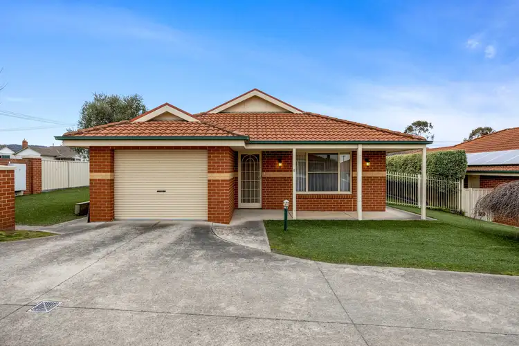 Main view of Homely house listing, 2/20-24 Hewitt Street, Ararat VIC 3377