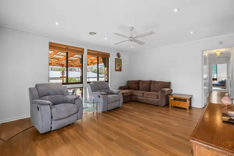 Fifth view of Homely house listing, 1 Mackie Crescent, Stirling ACT 2611
