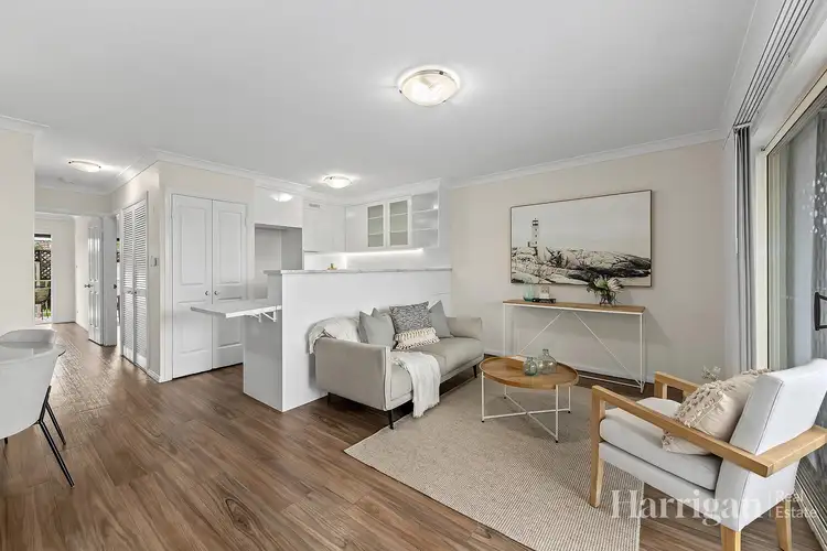 792 Sandgate Road