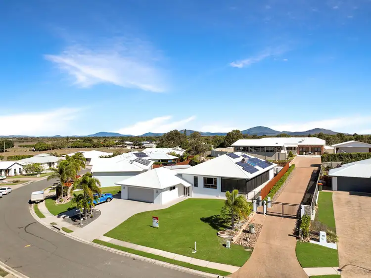 7 Silk Road, Bowen QLD 4805