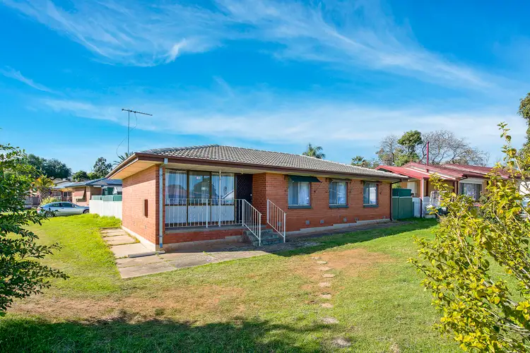 77 Campbell Road, Elizabeth Downs SA 5113