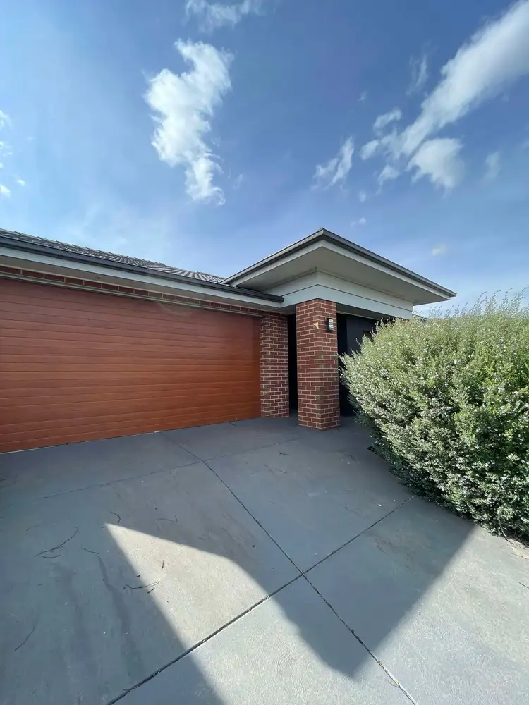 9 Pelham Drive