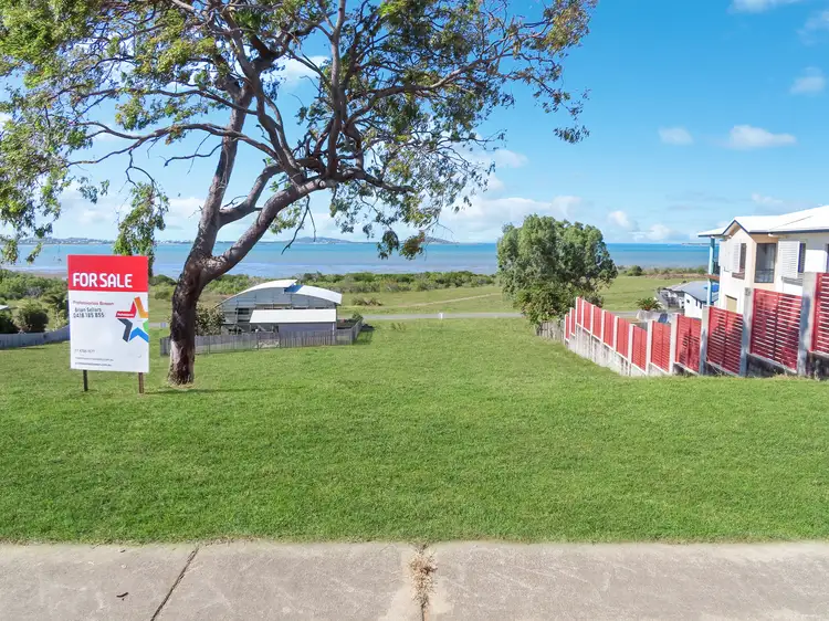 101 Ocean View Drive, Bowen QLD 4805