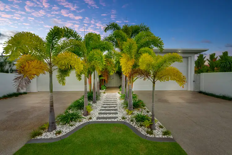 12 Shalom Close, Cooya Beach QLD 4873