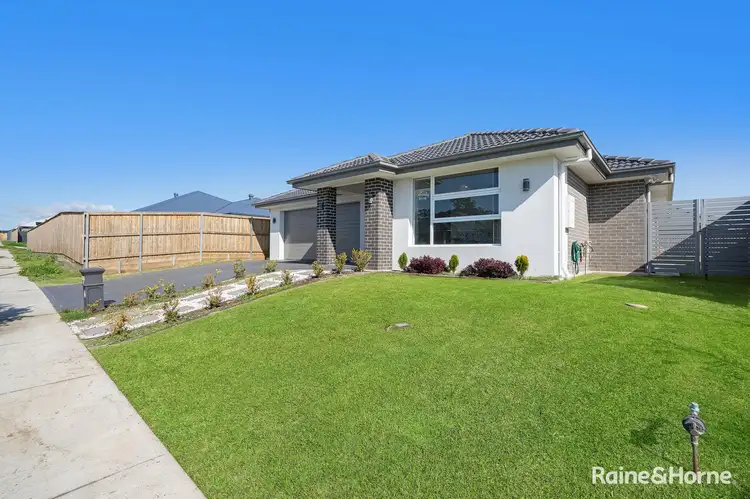 10 Silvarum Street, Chisholm NSW 2322