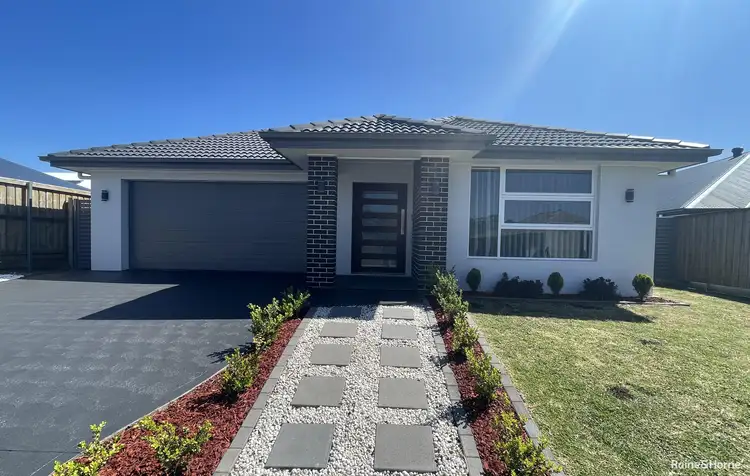 Second view of Homely house listing, 10 Silvarum Street, Chisholm NSW 2322