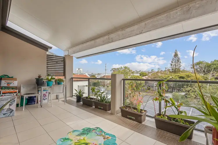Second view of Homely apartment listing, 6/85 Nudgee Rd, Hamilton QLD 4007