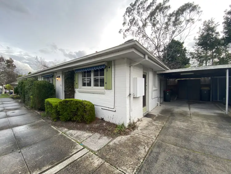3 Albert Avenue