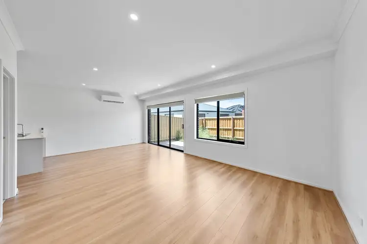 Fifth view of Homely townhouse listing, 43 Curbridge Drive, Donnybrook VIC 3064