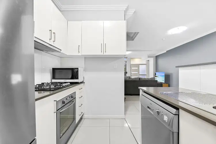 4/25-27 Henry Street, Guildford NSW 2161