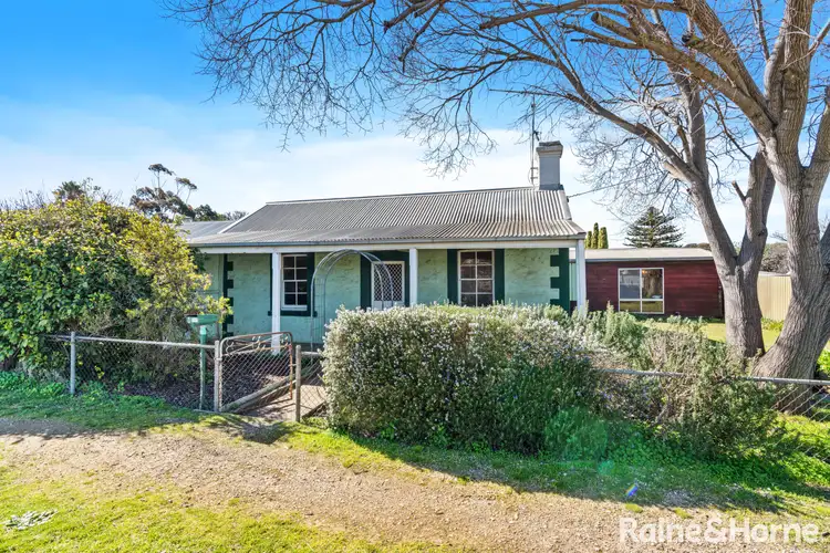 1 Manse Road, Strathalbyn SA 5255