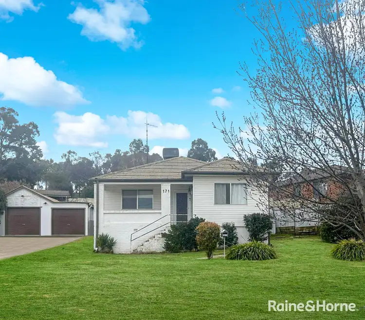 171 William Street, Young NSW 2594