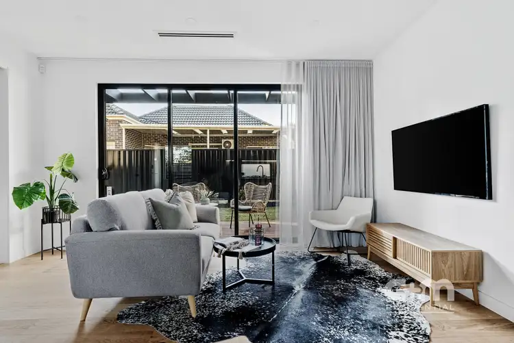 Second view of Homely townhouse listing, 2/7 Murray Street, Glenroy VIC 3046