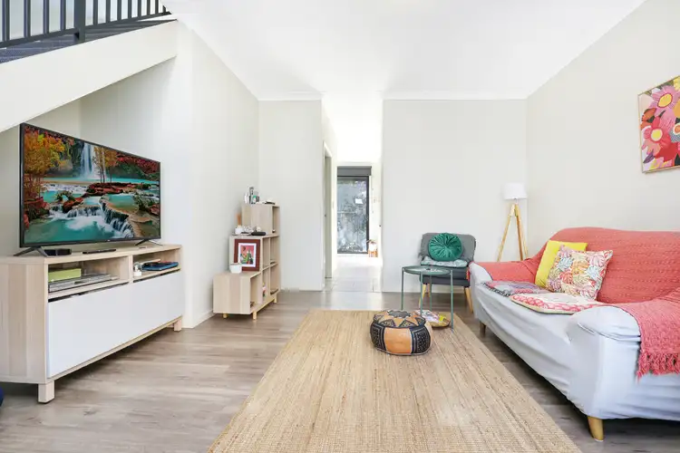 2/9A Gilmore Street, West Wollongong NSW 2500