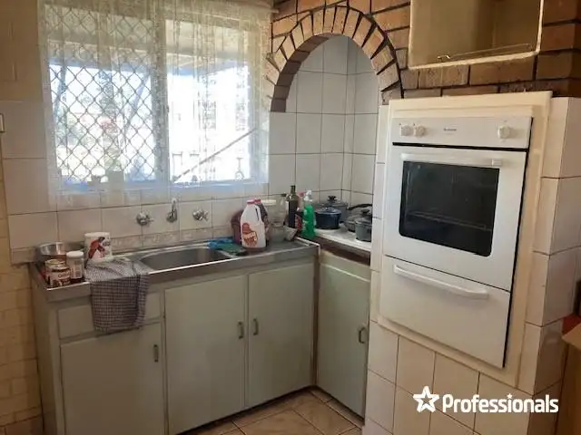 Fourth view of Homely unit listing, 10B Jacob Place, Karloo WA 6530