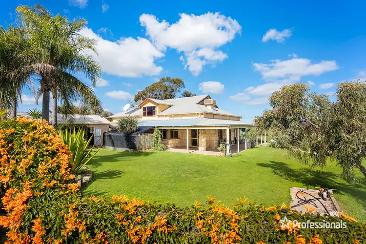210 Nanson-Howatharra Road, Nanson WA 6532