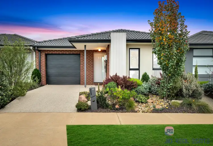 Second view of Homely house listing, 11 Esslemont Road, Thornhill Park VIC 3335