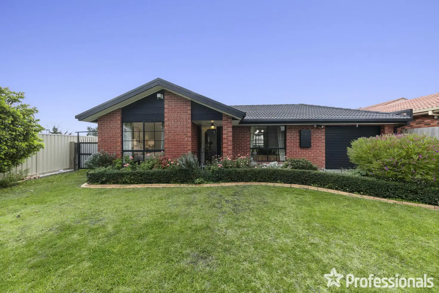 Main view of Homely house listing, 4 Trident Close, Keilor Downs VIC 3038