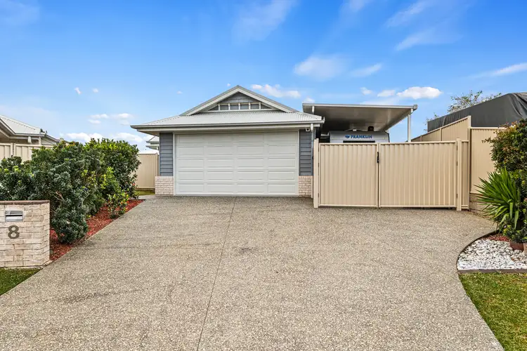 8 Ethan Court, Redland Bay QLD 4165