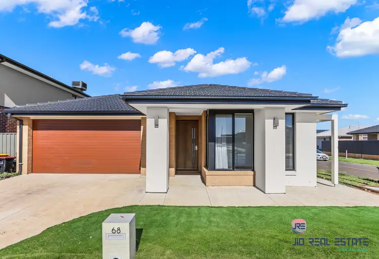 68 Stonehenge Drive, Cobblebank VIC 3338
