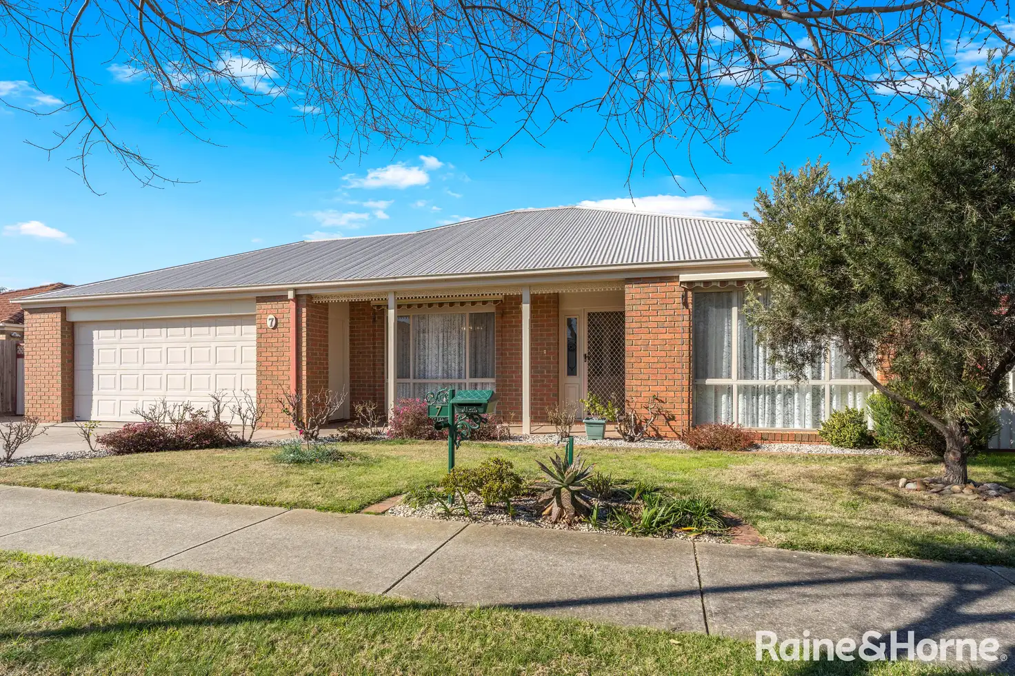 Main view of Homely house listing, 7 Renton Court, Sunbury VIC 3429