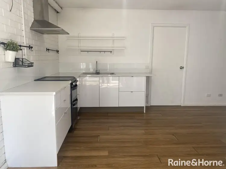 423b The Entrance Road, Erina NSW 2250