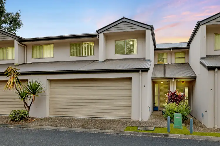7/2 Weir Drive, Upper Coomera QLD 4209