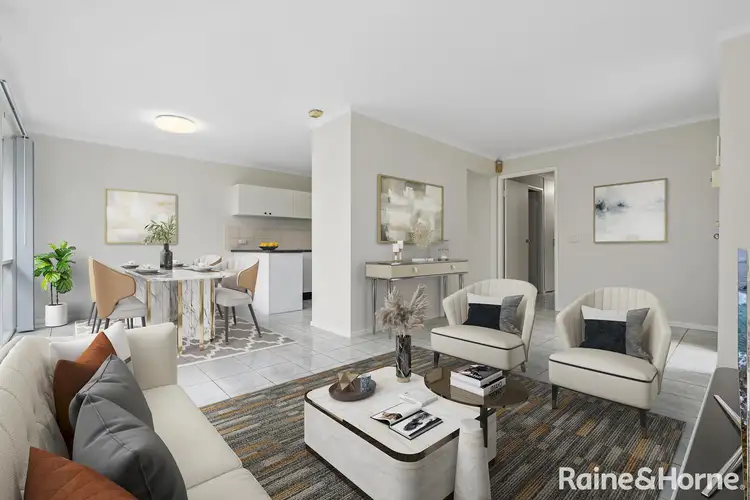 27 Second Avenue, Macquarie Fields NSW 2564