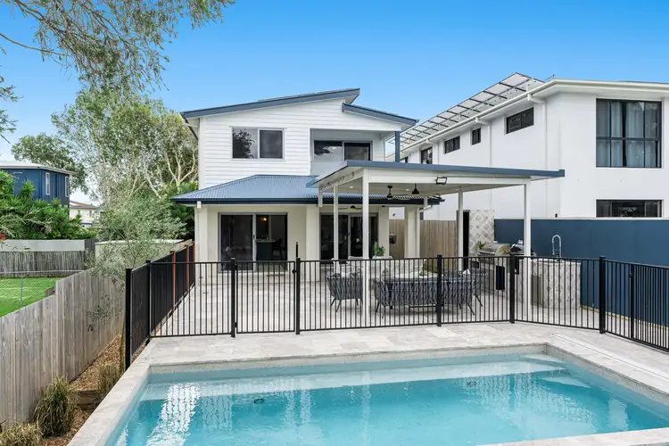 48 Bellevue Parade, Lota QLD 4179