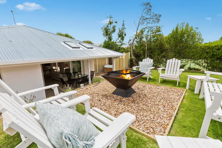 2 Kara Court, Blairgowrie VIC 3942