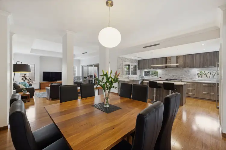 2/144 Hensman Street, South Perth WA 6151