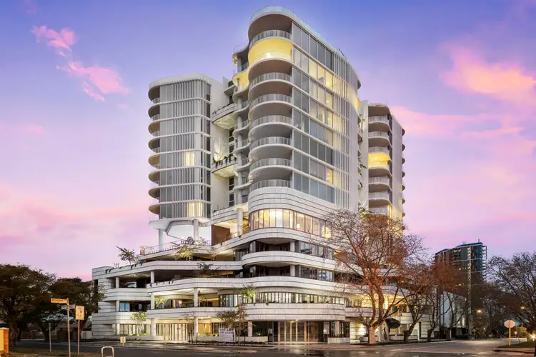 1104/10 Forbes Road, Applecross WA 6153