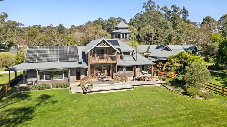 35 Tolmie Avenue