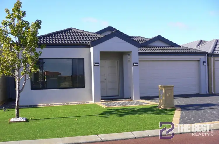 42 Macmillan Boulevard, Canning Vale WA 6155