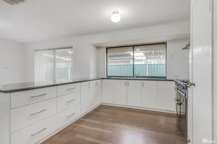 Seventh view of Homely house listing, 52 Chisholm Circle, Seville Grove WA 6112