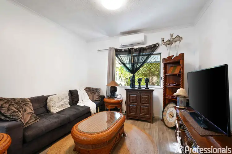 Sixth view of Homely apartment listing, 19/4-5 Hollett Close, Manunda QLD 4870