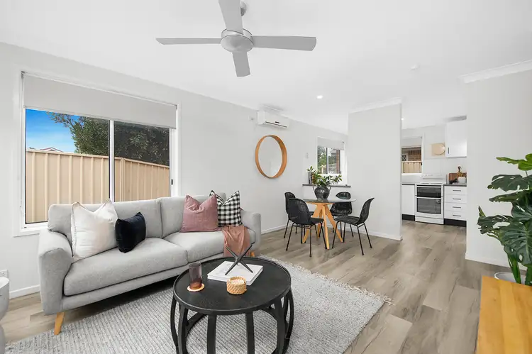 2/5 Gen Street, Belmont NSW 2280