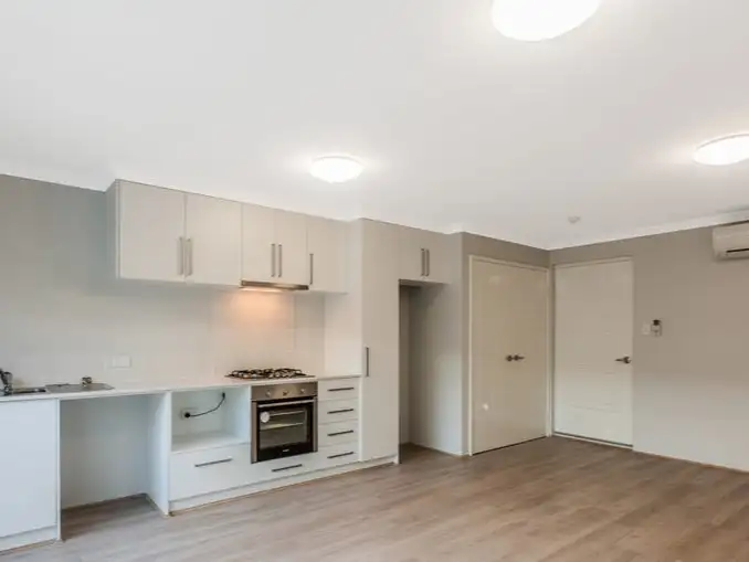 7/198 Kent Street, Rockingham WA 6168