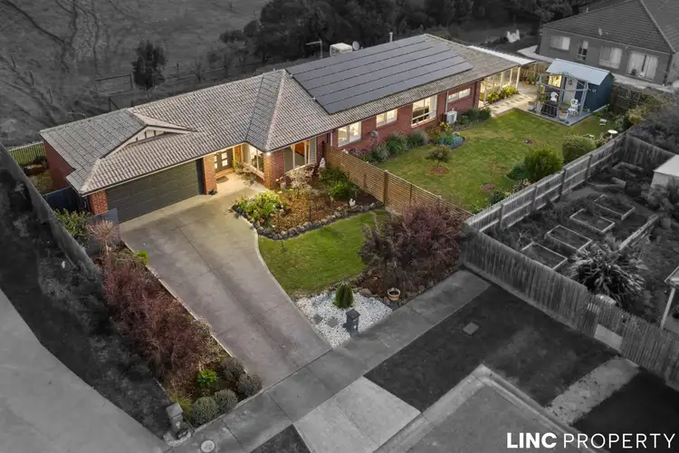 Second view of Homely house listing, 3 Maxim Court, Drouin VIC 3818