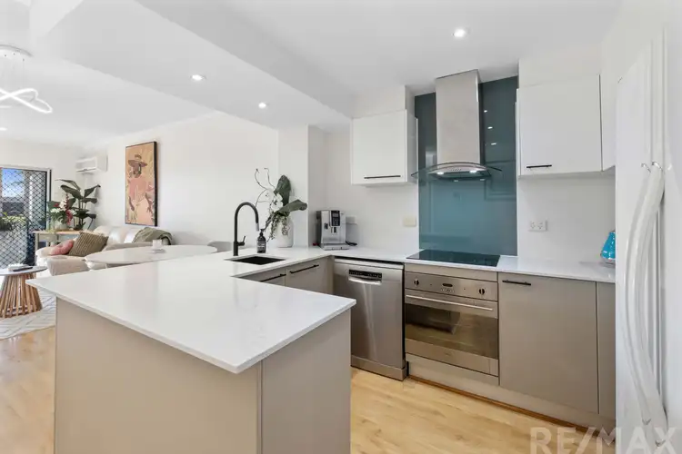 1/98 Akonna Street, Wynnum QLD 4178