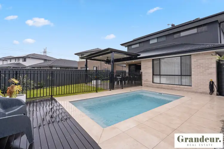 12 Ingall Loop, Catherine Field NSW 2557