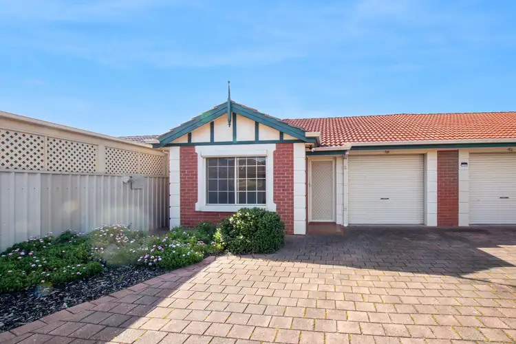 2/4 Lily Avenue, Seaton SA 5023