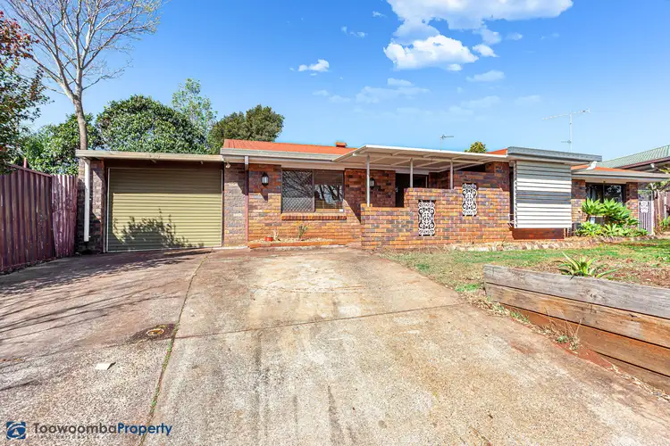 374 Hume Street, Centenary Heights QLD 4350